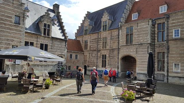 NS wandeling Fort de Roovere met DeWandeldate, Markiezenhof, Bergen op Zoom, 3 juli 2016