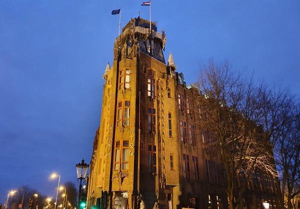 Wandeldate in Amsterdam: Maritiem verleden - Amrad hotel