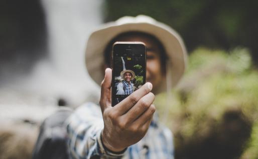 Hoe maak je een goede (wandel) selfie? 10 TIPS van datingsite DeWandeldate